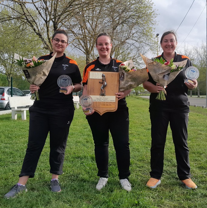 Triplette Féminin