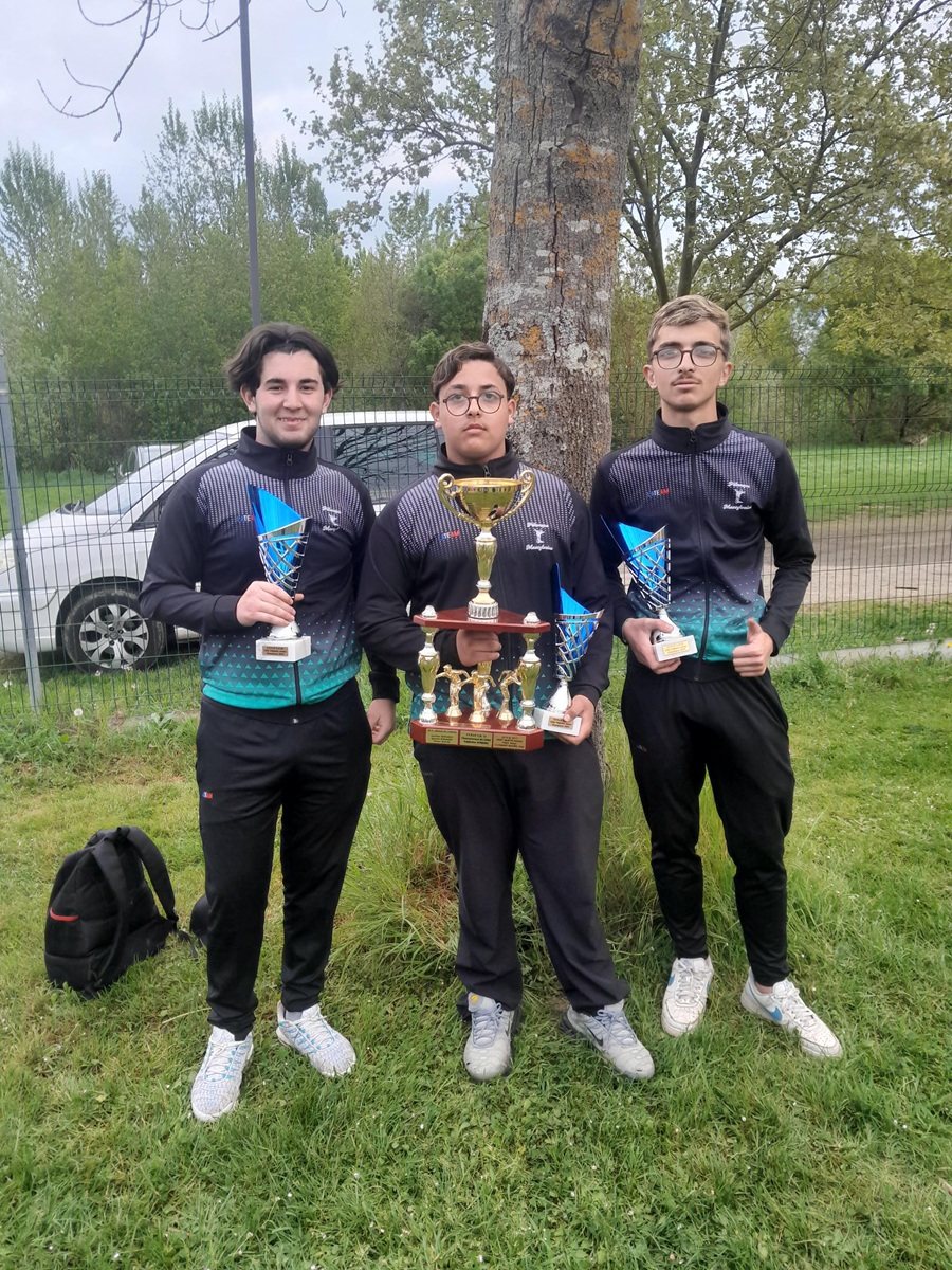 Triplette Junior